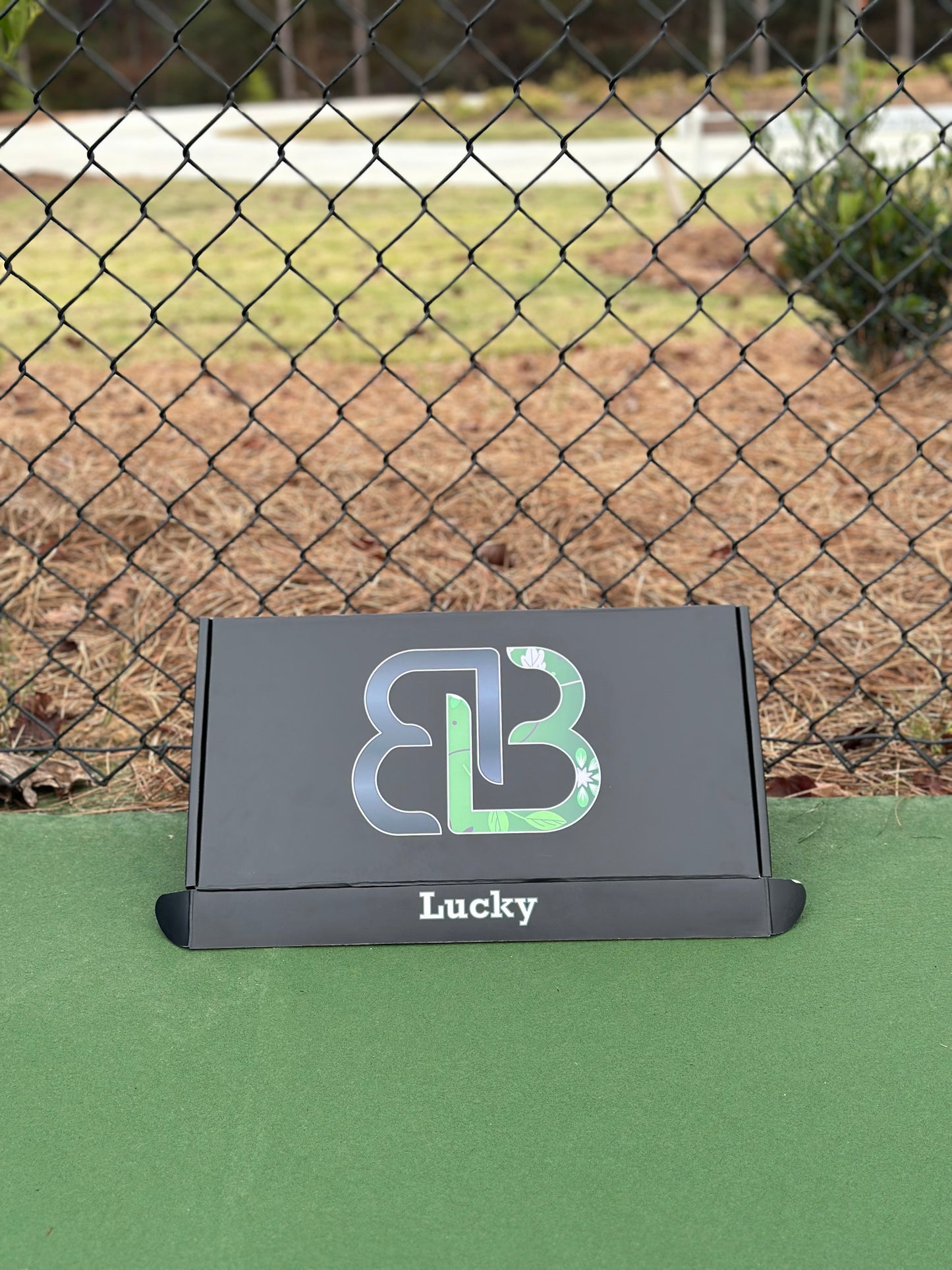 Lucky Paddle Green